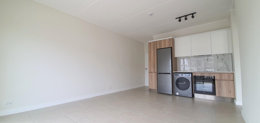 To Let 1 Bedroom Property for Rent in Sandown Western Cape